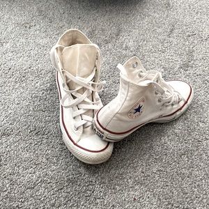High top converse sneakers!